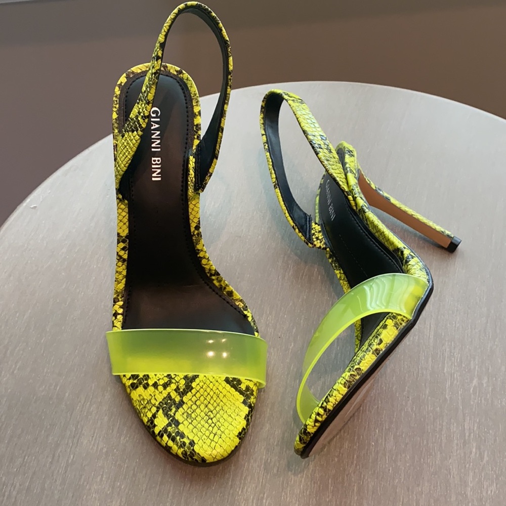 Gianni Bini Shoe Heels